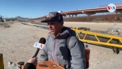 Migrante venezolano vende pizza en la frontera de El Paso para sobrevivir