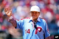 ARCHIVO - El ex jugador de los Filis de Filadelfia, Pete Rose, el 7 de agosto de 2022, en Filadelfia. (Foto AP/Matt Rourke, Archivo)